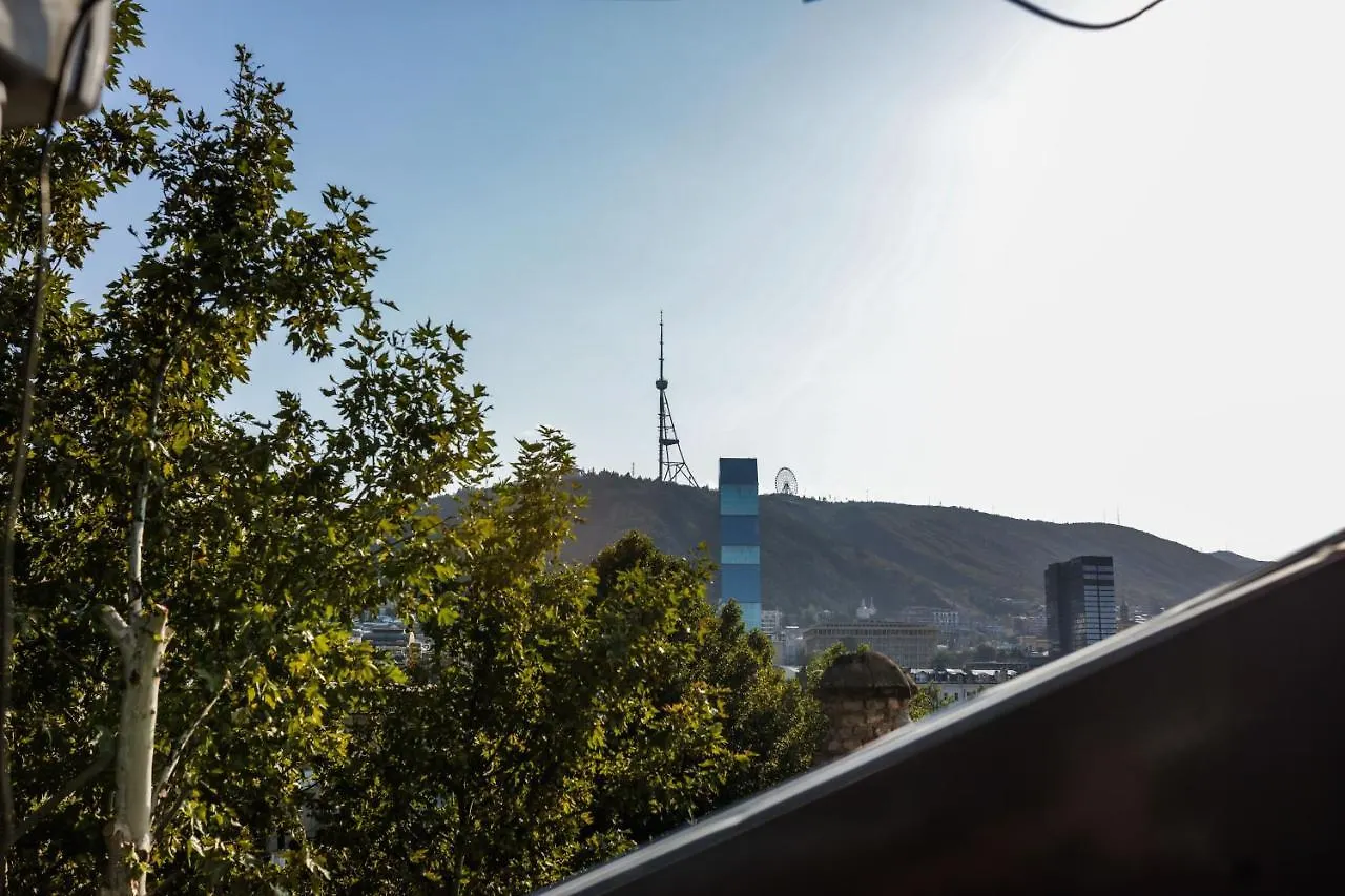 A Lovely 2-Bedroom Apartment In Central Tbilisi