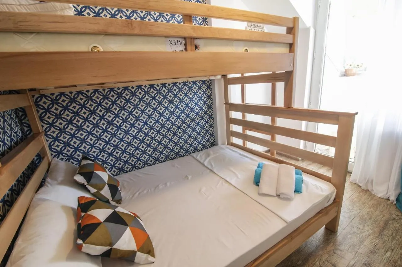A Lovely 2-Bedroom Apartment In Central Tbilisi